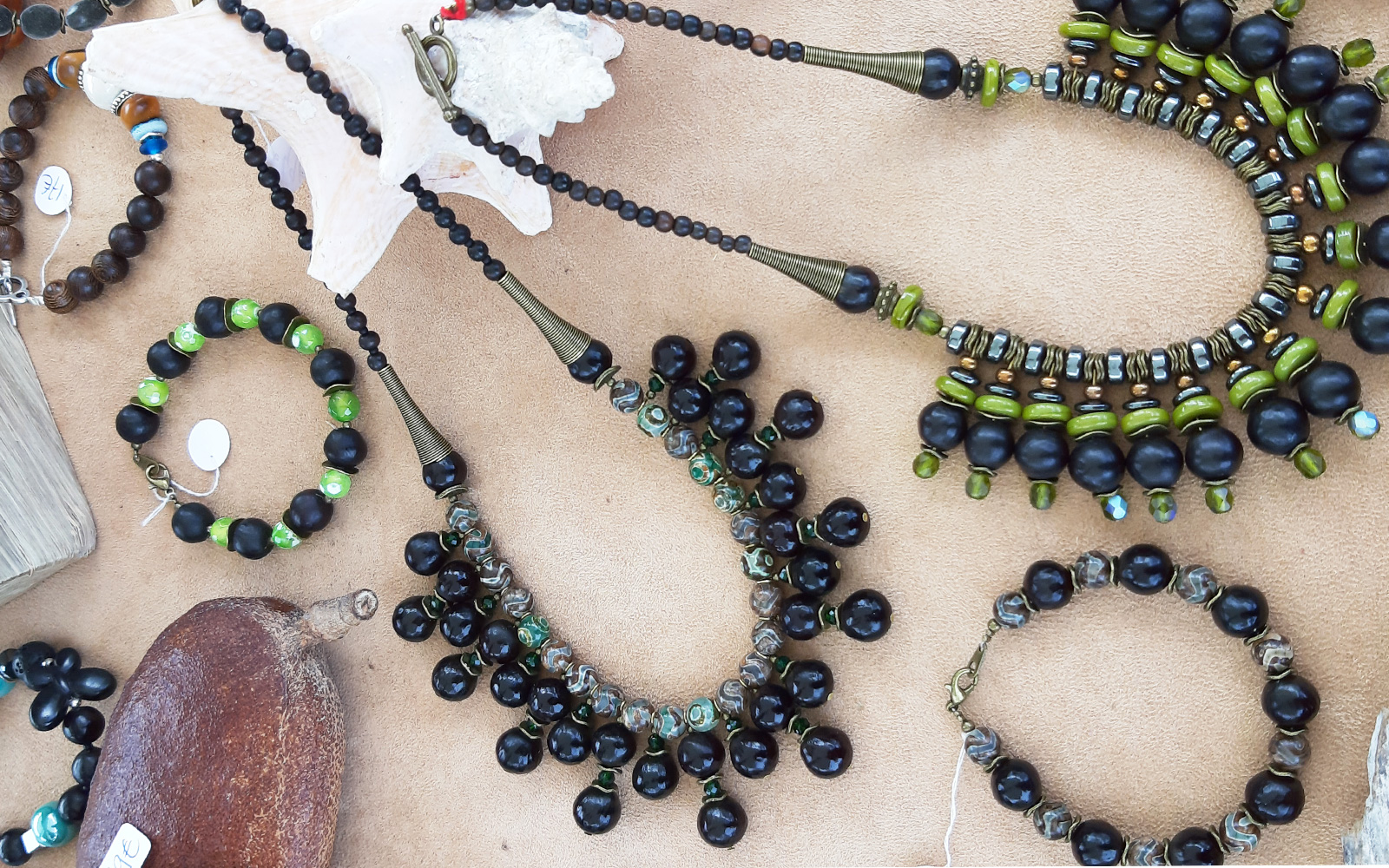 C&rsquo;EST DANS MA NATURE Logo