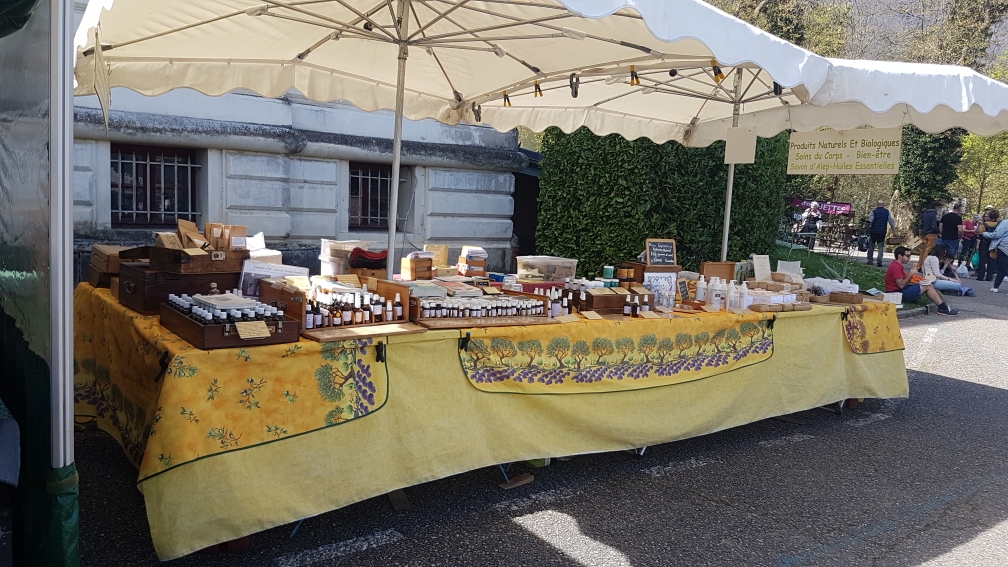 JOCELYNE LANG-HANSKENS Logo