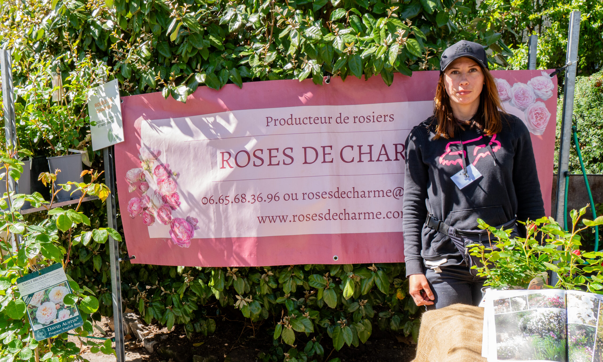 ROSES DE CHARME Logo